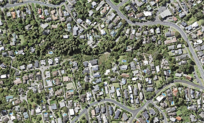 250B Beach Road, Campbells Bay, Auckland - Carousel 1