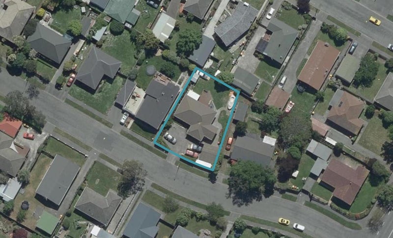 6 Saint Ives Street, Harewood, Christchurch - Carousel 1
