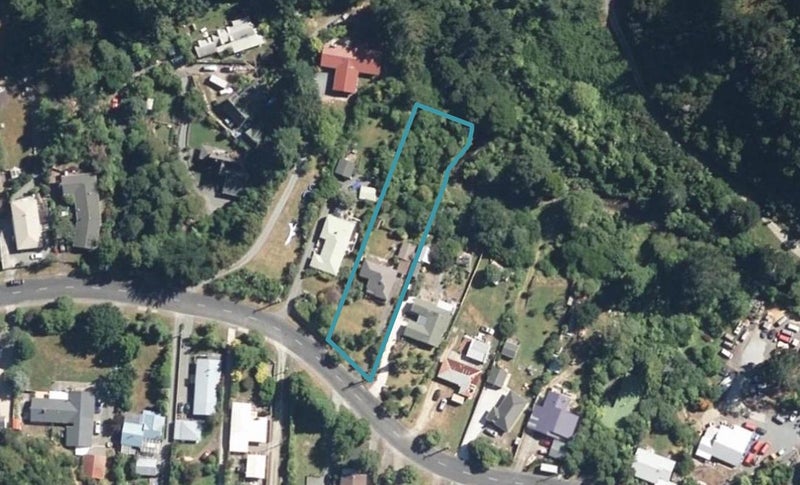 215 Plateau Road, Te Marua, Upper Hutt - Carousel 1