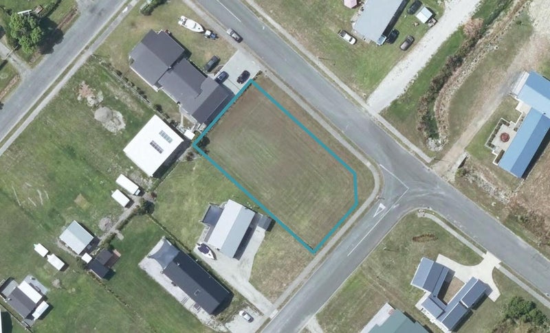 4 Mahia Heights Drive, Māhia - Carousel 1