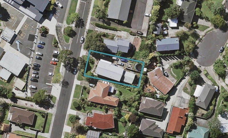 102 Udys Road, Pakuranga, Auckland - Carousel 1