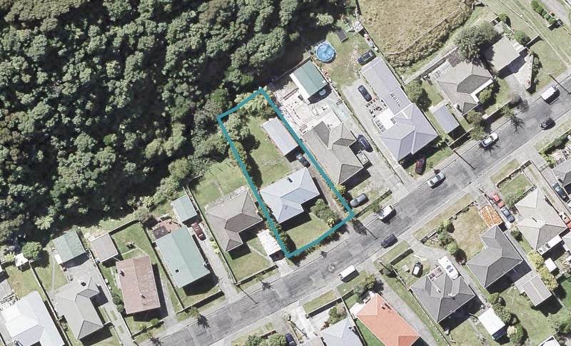 54 Lees Grove, Wainuiomata, Lower Hutt - Carousel 1