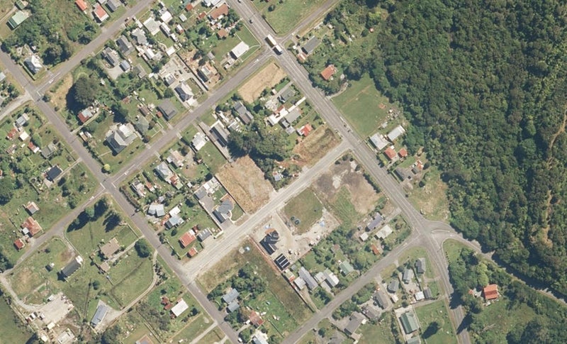 85 Fourth Street, Kumara, Greymouth - Carousel 1