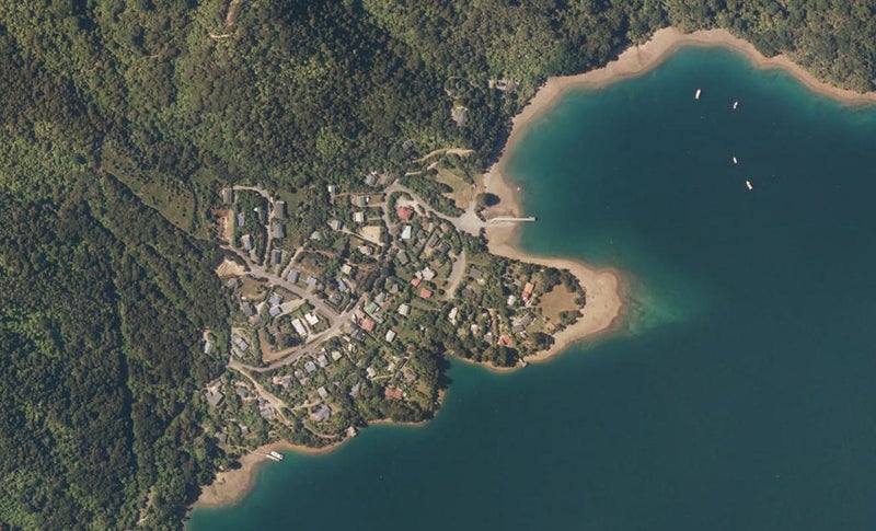 6 Penzance Bay, TENNYSON INLET, MARLBOROUGH - Carousel 1