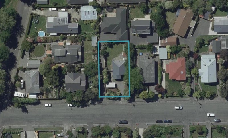 11 Riverview Street, Beckenham, Christchurch - Carousel 1