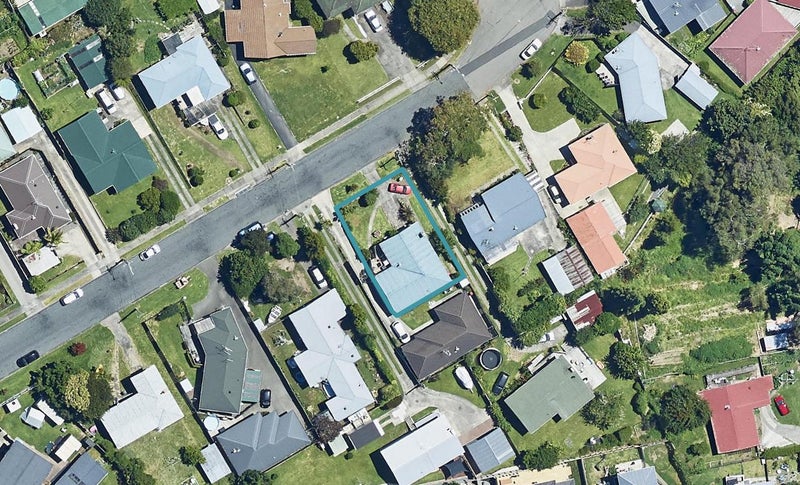 12 Sharyn Place, Brookfield, Tauranga - Carousel 1