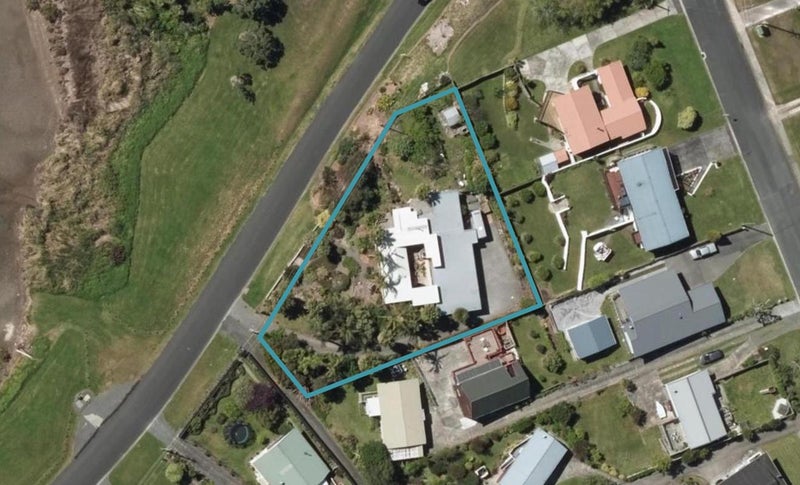 316/312 Beach Road, Onerahi, Whangarei - Carousel 1