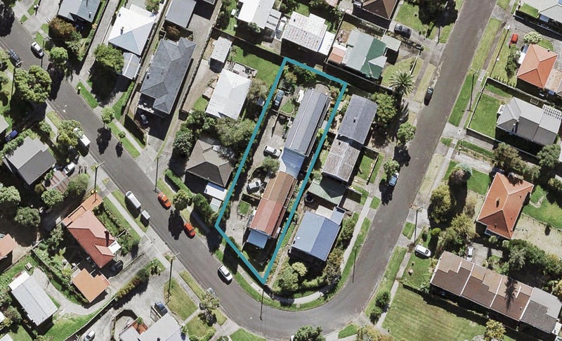 4/14 Craigbank Avenue, New Lynn, Auckland - Carousel 1