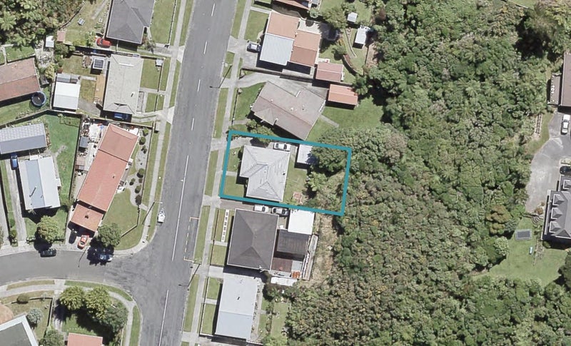 196 Major Drive, Kelson, Lower Hutt - Carousel 1