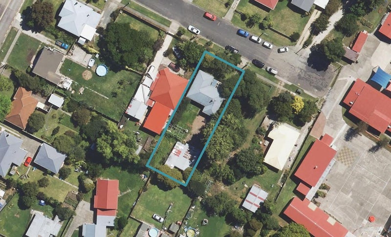 5 Aldred Street, Kaiti, Gisborne - Carousel 1