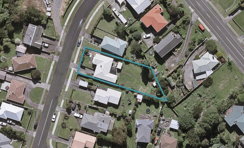 7 Oranga Street, Marfell, New Plymouth - Carousel 1