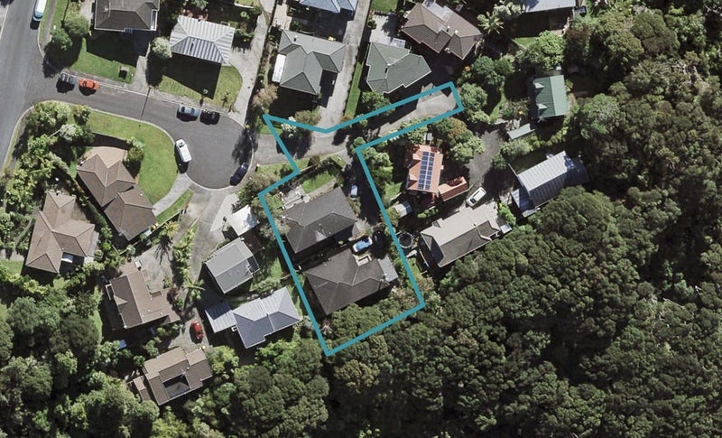 1/7 Antrim Grove, Bayview, Auckland - Carousel 1