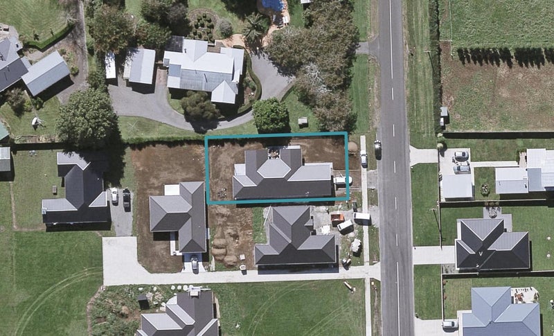 504 Richmond Street, LEPPERTON, NEW PLYMOUTH - Carousel 1