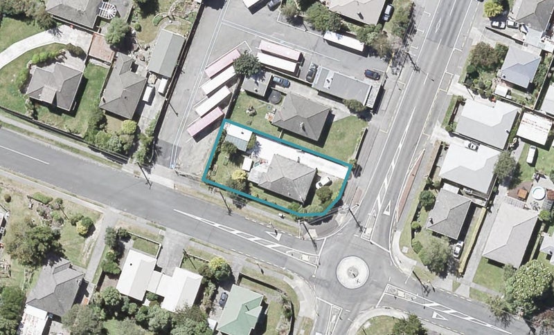 166 Main Road, Wainuiomata, Lower Hutt - Carousel 1