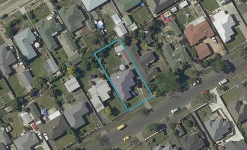 27 Aberdeen Avenue, Takaro, Palmerston North - Carousel 1