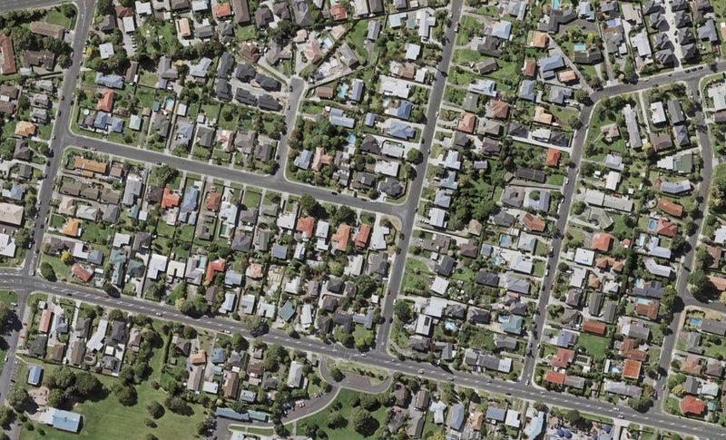 25 Ayr Road, Pakuranga, Auckland - Carousel 1