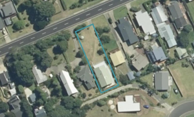 31 Whiritoa Beach Road, Whiritoa, Waihi - Carousel 1