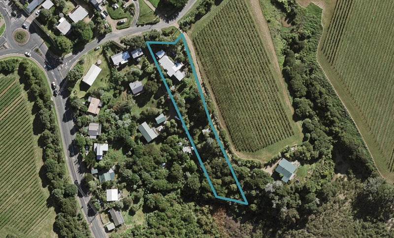 226 Wilma Road, Surfdale, Waiheke Island - Carousel 1