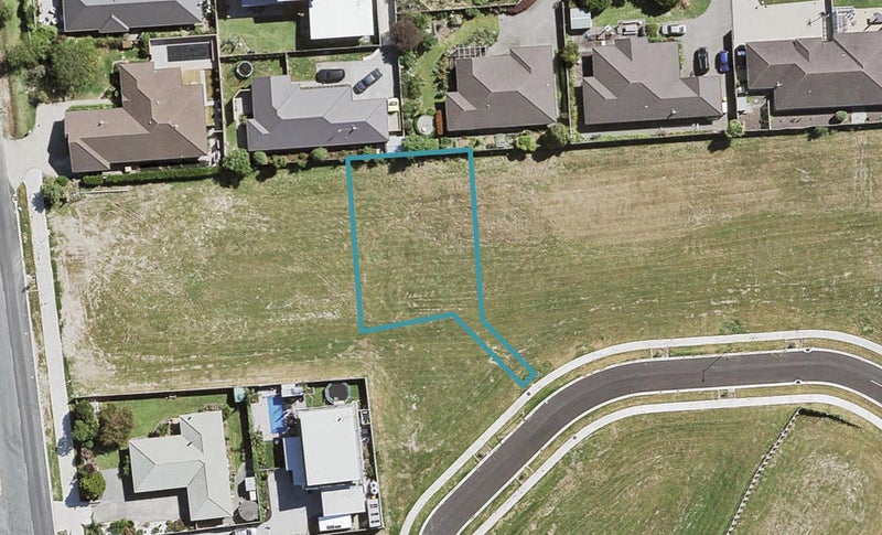 11 Gemscott Crescent, Huapai, Kumeu - Carousel 1