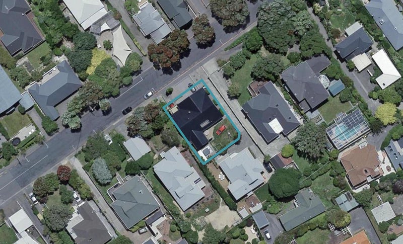 23 Everest Street, Khandallah, Wellington - Carousel 1