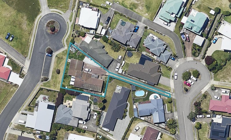 3 Captains Cove, Coastlands, Whakatane - Carousel 1