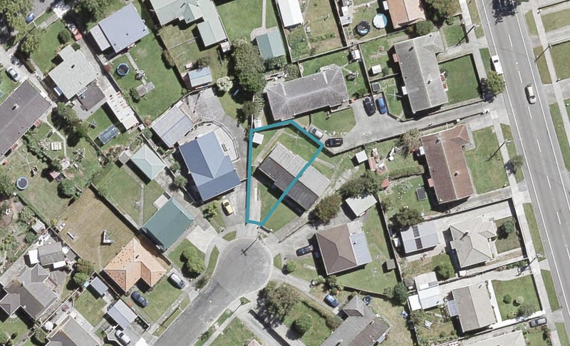 4 Wood Grove, Naenae, Lower Hutt - Carousel 1