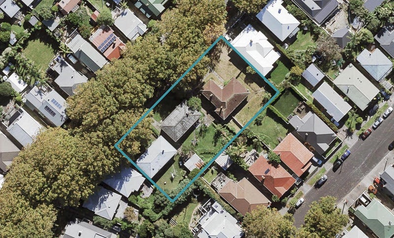 14 Castle Street, Grey Lynn, Auckland - Carousel 1