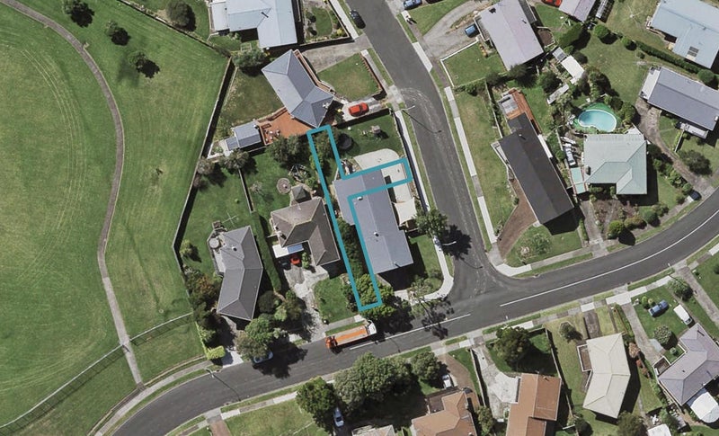 5/27 Carole Crescent, Pakuranga, Auckland - Carousel 1