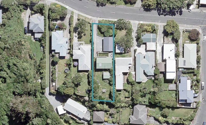 200 Miromiro Road, Normandale, Lower Hutt - Carousel 1