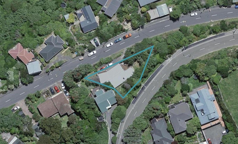 1 Blackbridge Road, Wadestown, Wellington - Carousel 1