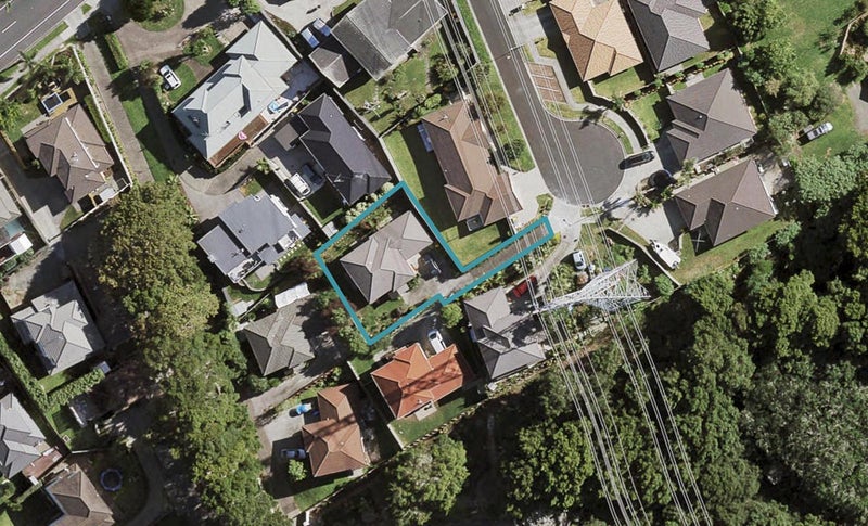 9 Richard Halse Drive, Manurewa, Auckland - Carousel 1