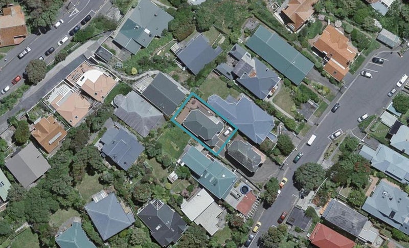 30 Grove Road, Kelburn, Wellington - Carousel 1