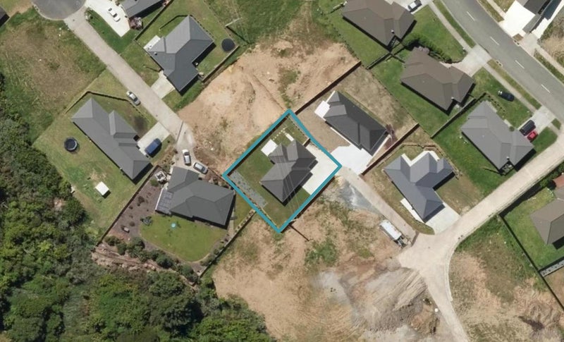 8 Miners Lane, Kamo, Whangarei - Carousel 1