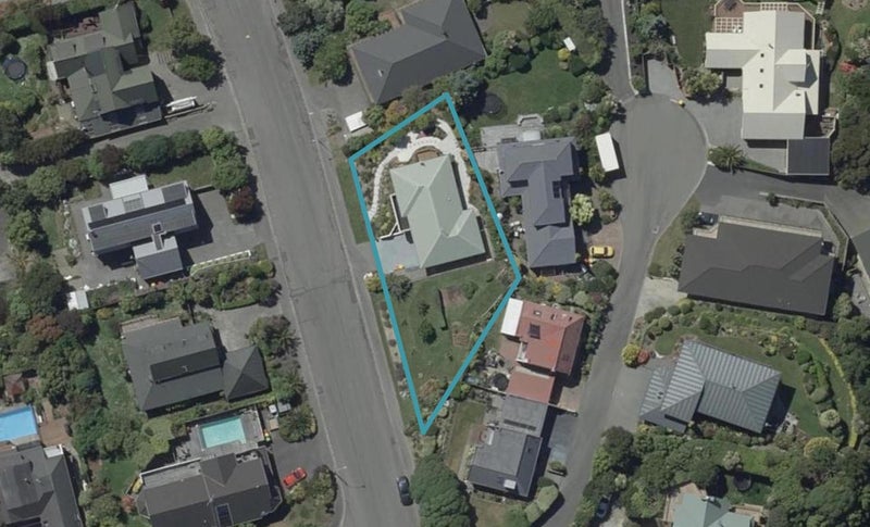 83 Ravensdale Rise, Westmorland, Christchurch - Carousel 1