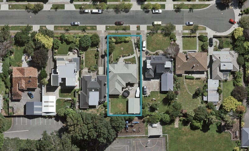 21 Wellesley Avenue, Avenal, Invercargill - Carousel 1