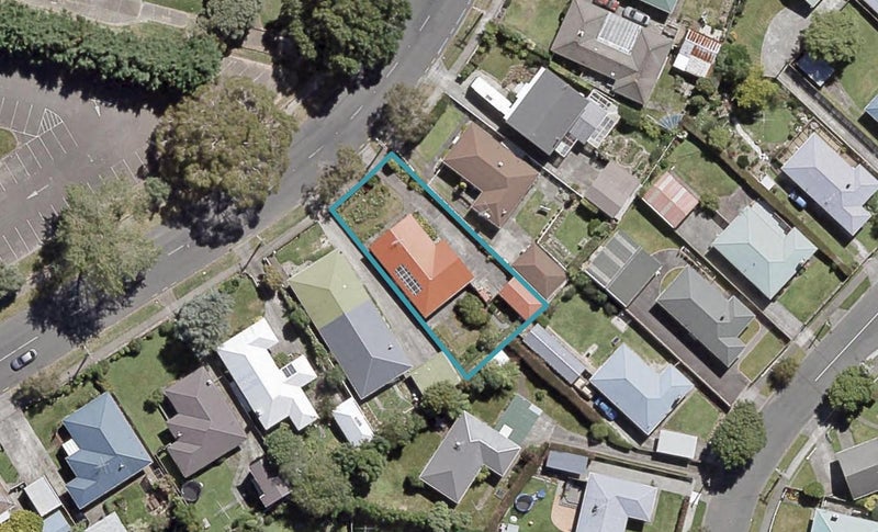 248 Taita Drive, Taita, Lower Hutt - Carousel 1