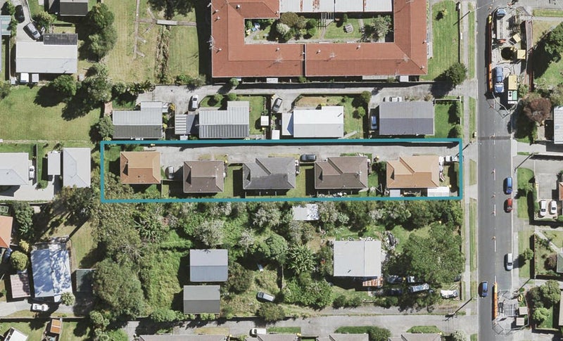 1/85 GLENDALE RD, Glen Eden, Auckland - Carousel 1