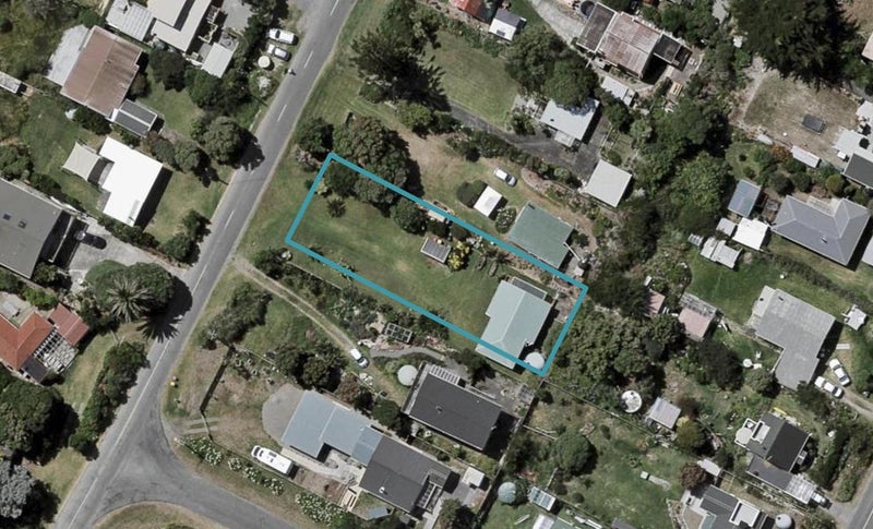 20 Rodney Avenue, Te Horo Beach - Carousel 1