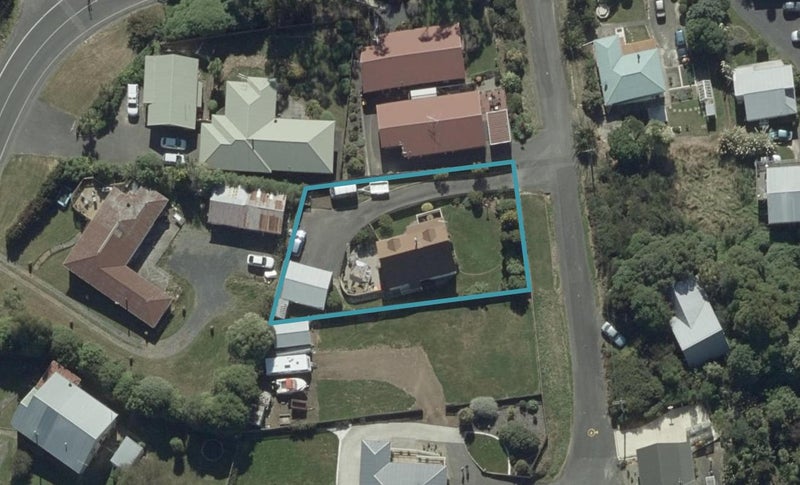 4 Ridley Road, Portobello, Dunedin - Carousel 1