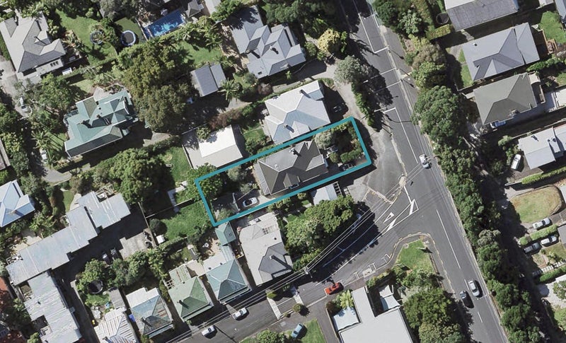 15 Lake Road, Devonport, Auckland - Carousel 1