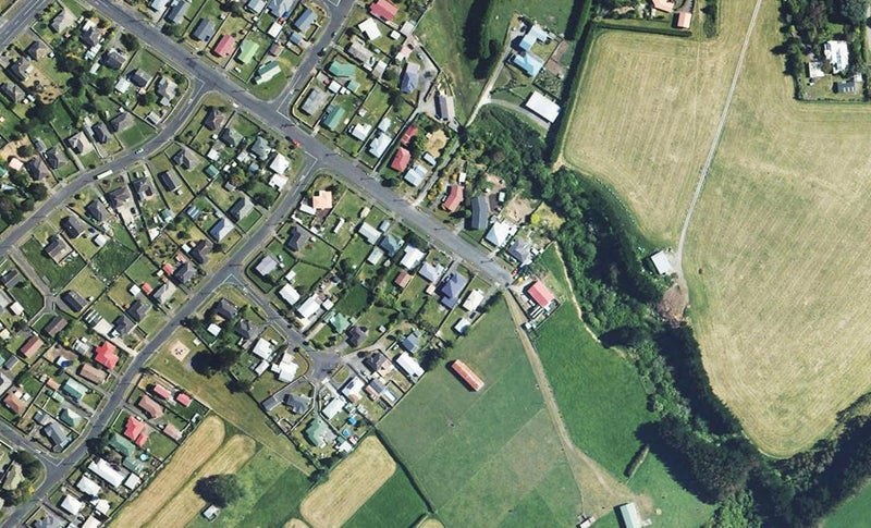 24 Iredale Road, Hawera - Carousel 1
