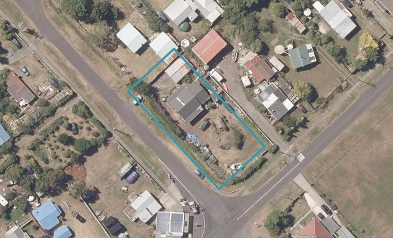 6 Ripa Street, Tangimoana, Tangimoana - Carousel 1