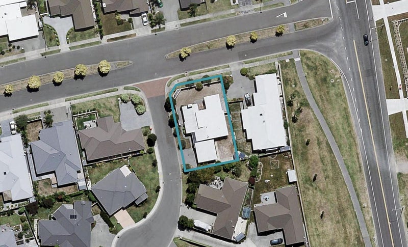 1 Cape Place, Poraiti, Napier - Carousel 1