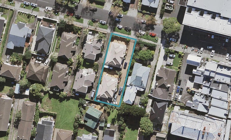 1/6 Queen Mary Avenue, Epsom, Auckland - Carousel 1
