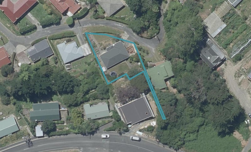 8 Echovale Avenue, Normanby, Dunedin - Carousel 1