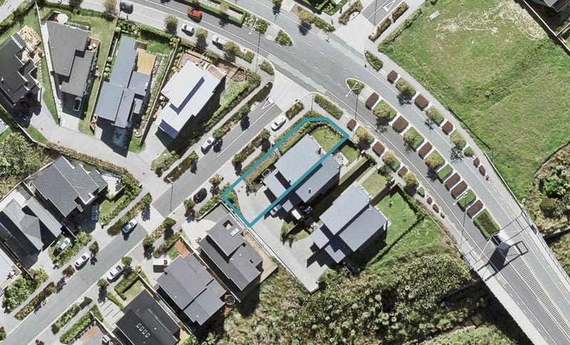 2 Remuremu Street, Long Bay, Auckland - Carousel 1