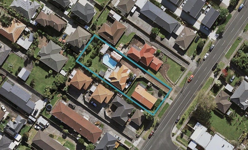 56A Birdwood Avenue, Papatoetoe, Auckland - Carousel 1