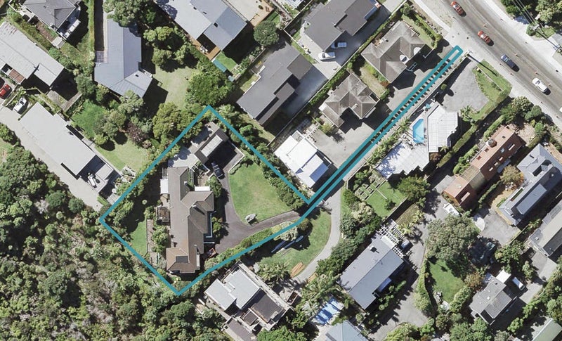 134A Beach Road, Castor Bay, Auckland - Carousel 1