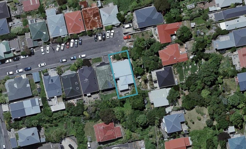 10 Balmoral Terrace, Newtown, Wellington - Carousel 1