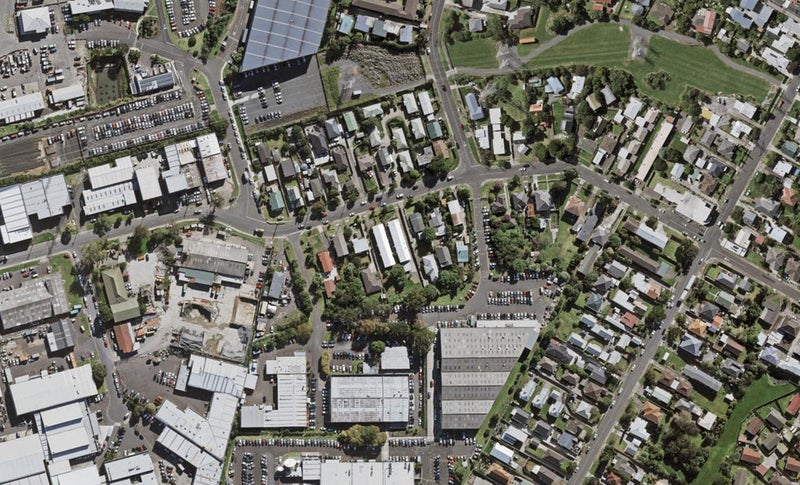 24C Leonard Road, Mount Wellington, Auckland - Carousel 1